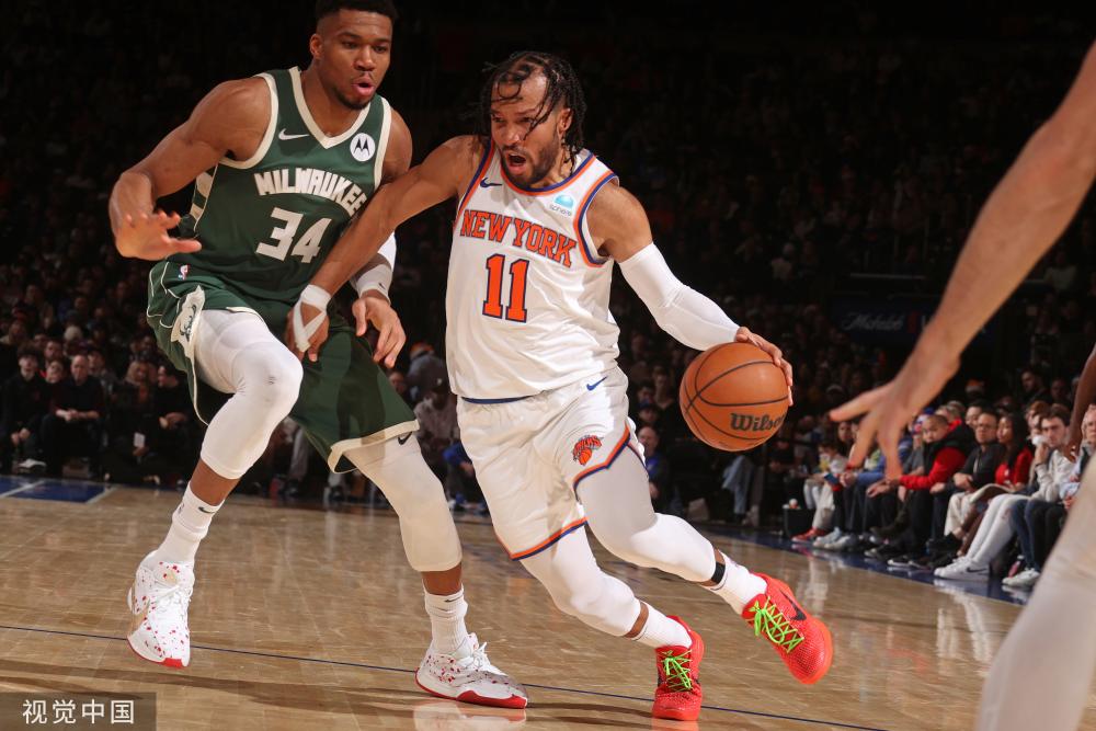 员在场上的 员在场上的