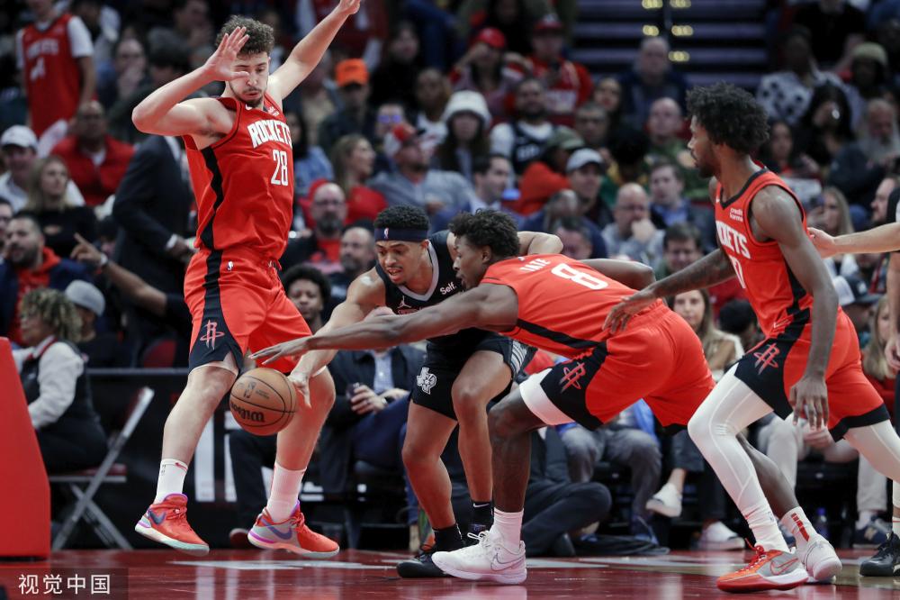 而她的对手 而她的对手